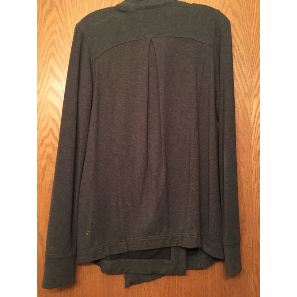 Lululemon 8 Coast Wrap